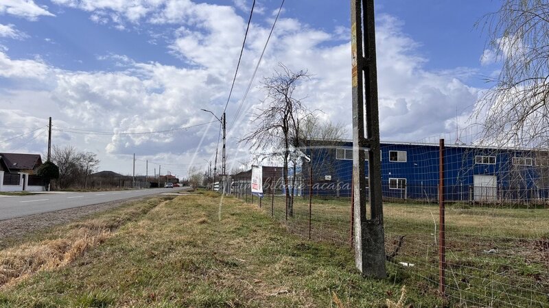 Teren intravilan, ideal pentru investitie sau rezidential, toate utilitatile